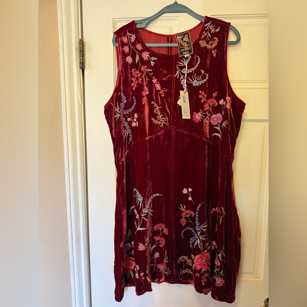 New Johnny Was Burgundy Velvet Dress with Floral Embroidery Petite XL New NWT